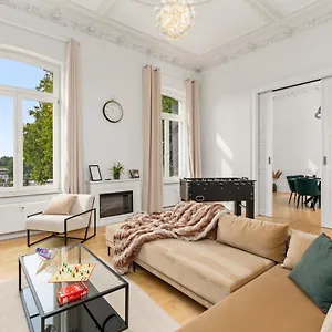 Homey - Riverside - Mit Weserblick Und Parkplatz BRE